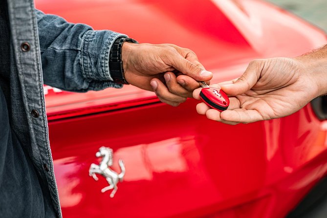 10-min Supercar Test Drive in Barcelona - The driving phases: where the excitement lives