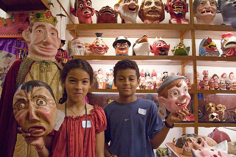 2.5-Hour Kids & Family Walking Tour in English - The House of the Giants and the Barcino origin story