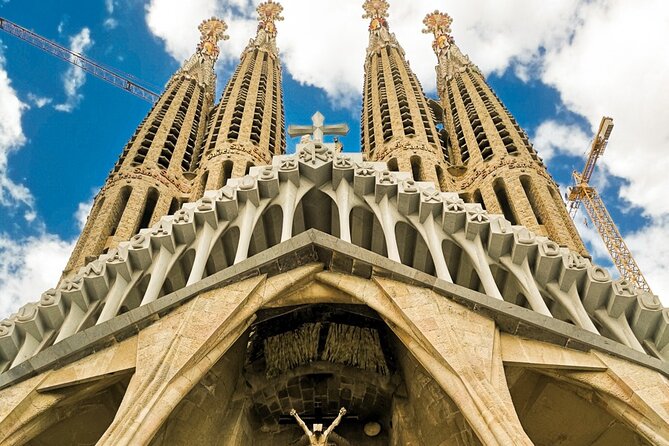 2-Day Tour: Gaudi & Sagrada Familia + Montserrat & Winery - Day 1 in Barcelona: From Gothic Corners to Park Güell and Sagrada Familia