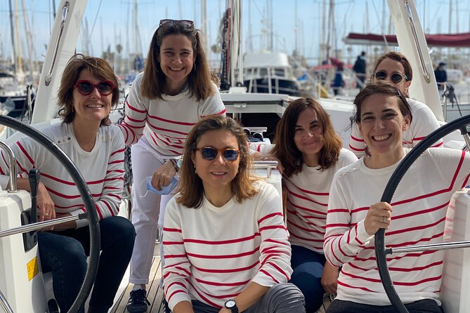 2-Hour Sailing Tour in Barcelona with Open Bar & Snacks - Price and Value: $54.44 for Two Hours on a Yacht
