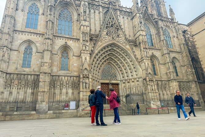 3-Hour Private Guided Walking Tour of Barcelona - Plaça Sant Felip Neri and the Barri Gòtic El Call: Civil War Echoes in Stone