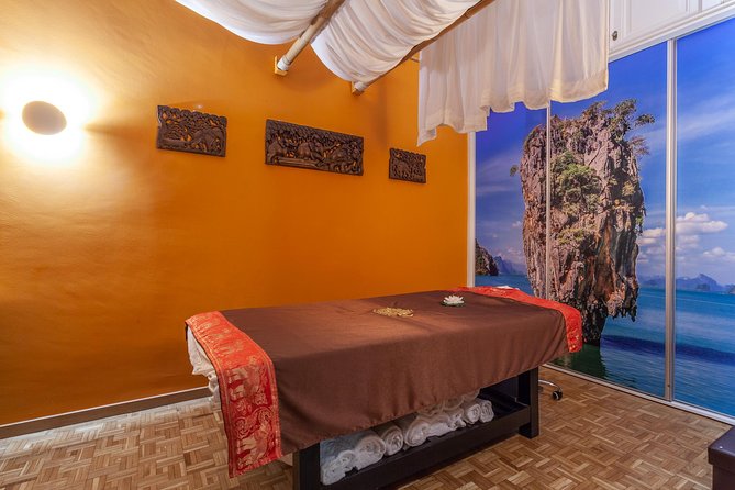 60 min Foot and Leg Massage at THAI SPA MASSAGE BARCELONA - Price and Time in Barcelona: does $78.27 feel fair