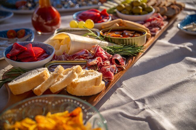 A 2 hours Local Tapas and sailing adventure in Barcelona - From Mooring 69 to Real Coastal Barcelona