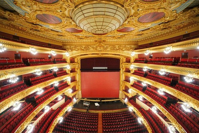 A Magical Evening in Barcelona: Private City Tour - Key Things You’ll Notice