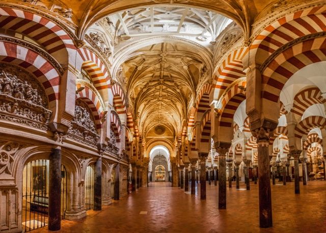Andalusia and Barcelona 7-Day Package Tour From Madrid - Price and value: What $1,366 buys you (and what it doesn’t)
