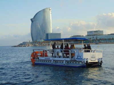 Barcelona: 1.5-Hour Private Scenic Pedal Boat Tour - Where You Meet: KBr Fundación MAPFRE and the Red Column