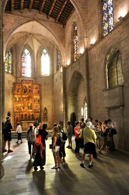 Barcelona 2-Hour Gothic Walking Tour - Entering Barcelona’s Gothic Quarter on a tight, smart route