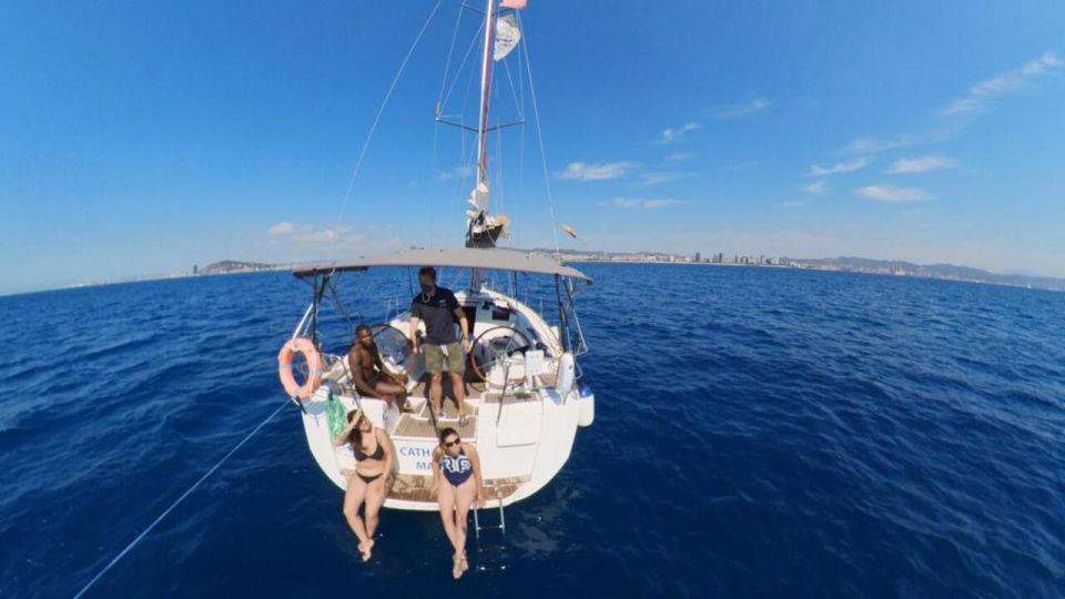 Barcelona: 2-Hour Sunset Sailboat Trip - Languages and On-Deck Interaction: How the Tour Actually Runs