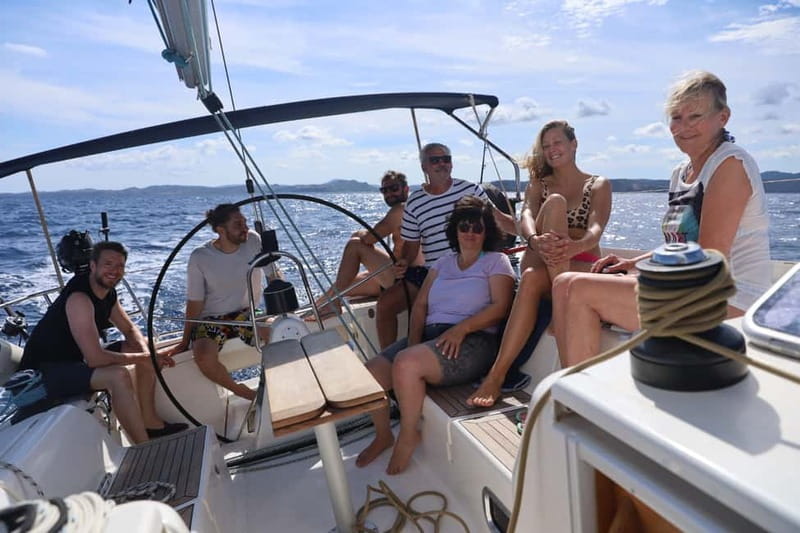 Barcelona 2h private sailing tour with local Skipper - Passing the waterfront icons and getting the skyline in motion