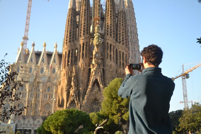 Barcelona 3-hour Bike or E-Bike Tour: Gaudí By Bike - Casa Calvet to the finish: seeing Gaudí’s early evolution