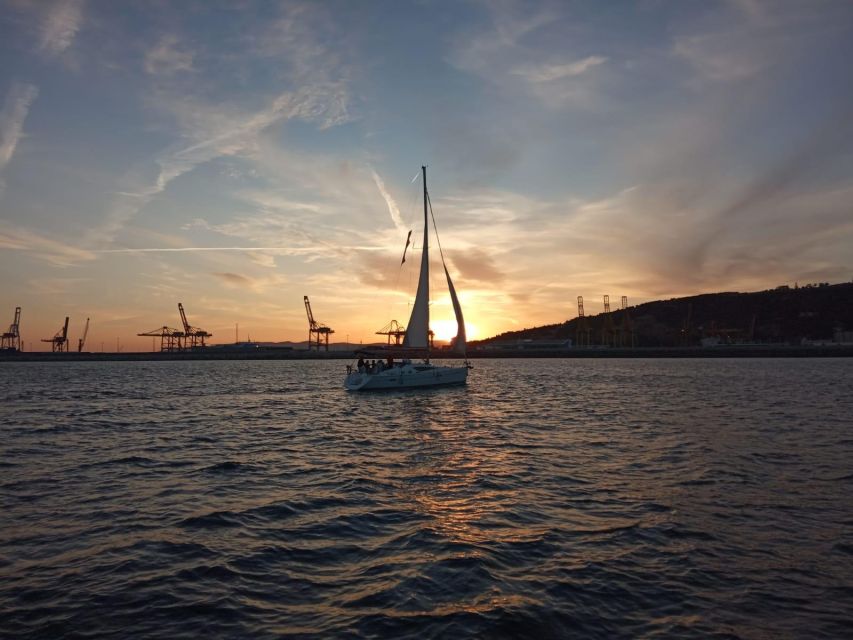 Barcelona 3-Hour Private Sunset Sailing Experience - Views from the Mediterranean: how Barcelona looks when the light shifts