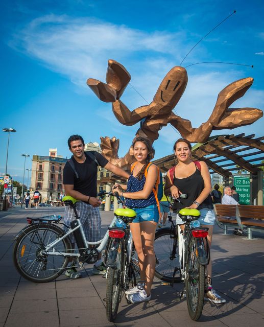 Barcelona: 4-Hour E-Bike Photography Tour - Gothic Quarter and Columbus monument: city stories you can actually place