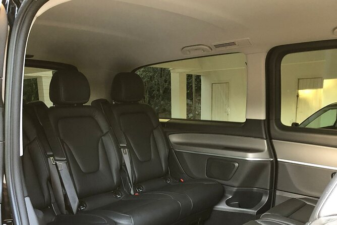 Barcelona Airport, Cruise port or Hotel private Transfer - The Ride Itself: What to Expect During the 30 Minutes
