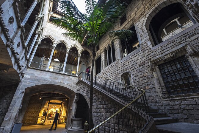 Barcelona and Picasso Museum Tour - The walk-to-museum flow and how to plan your afternoon around it