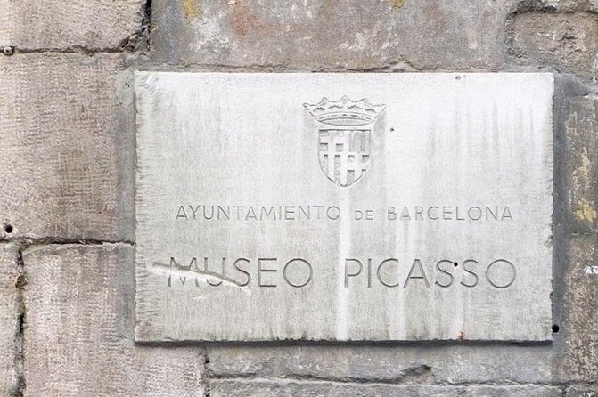Barcelona Art and Tapas Small Group Walking Tour with Picasso Museum - MUHBA Temple d’August: Roman Barcelona in a Courtyard