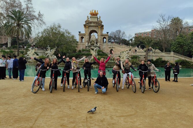 Barcelona: Bike or eBike Tour, Top Sights & Local Insights - Catedral de Barcelona and the Cloister Geese: Small Detail, Big Story