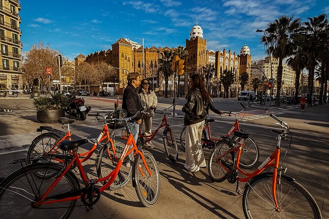 Barcelona: Bike or eBike Tour, Top Sights & Local Insights - Plaza de Toros Monumental and a Main Square Break