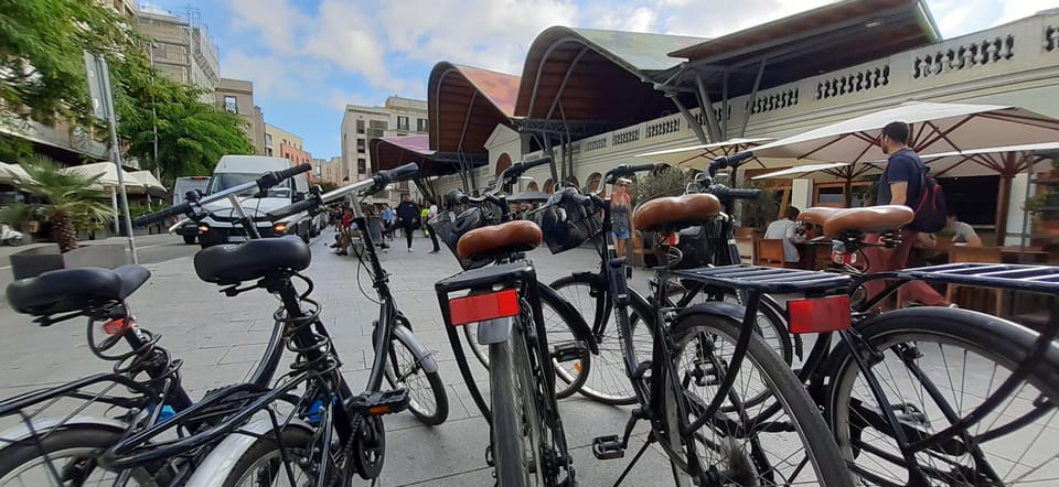 Barcelona: Bike Rental with Delivery and Pickup - Key points before you pedal off