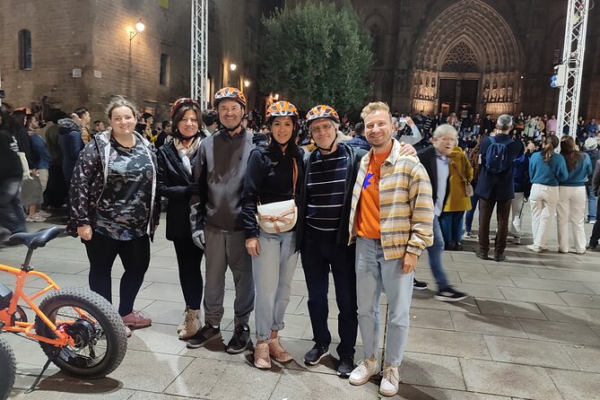 Barcelona bike tour with French guide 20-ТOP, bike/eBike - Barcelona Zoo: optional time if you want more animals