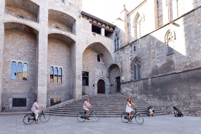 Barcelona Bike Tour: Your First Time Highlights with Locals - From Plaça de Sant Jaume to the Cathedral Area