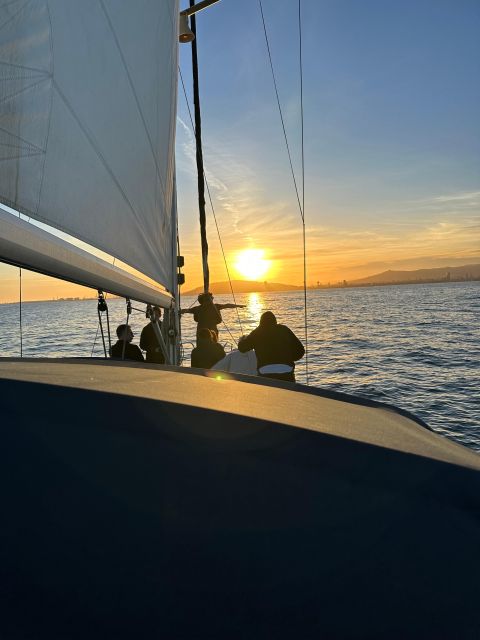 Barcelona: Boat trip with cava in amazing sailboat - The Barceloneta-to-beach route, plus a possible swim at Badalona