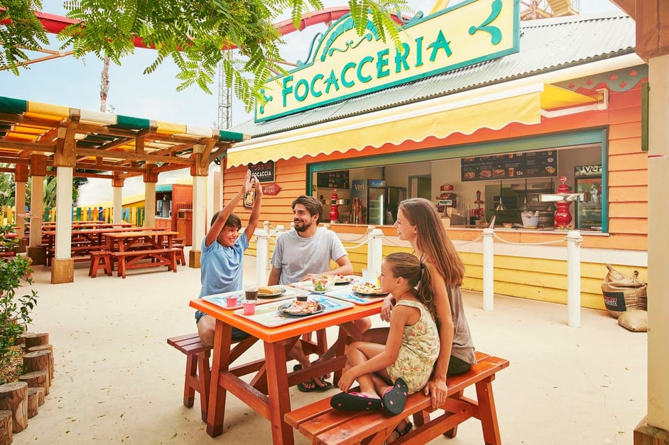Barcelona: Caribe Aquatic Park Full-Day Ticket with Transfer - Food and Crowds: Lunch Is Not Included, and Timing Is Everything