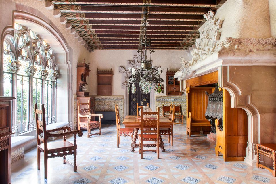 Barcelona: Casa Amatller Priority Entry Ticket - Priority Entrance and Small Group Limits: Why Your Timing Feels Better