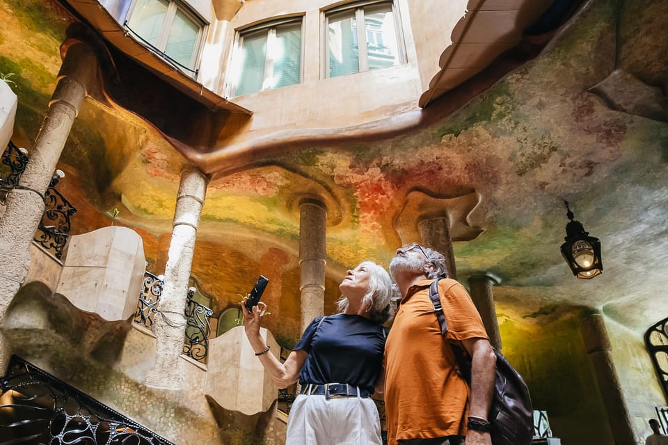 Barcelona: Casa Milà Early-Morning Access Guided Tour - The Apartments and Courtyards You Don’t Get on the Usual Route