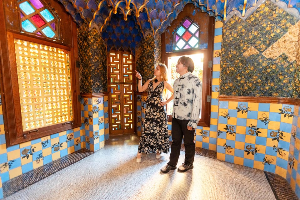 Barcelona: Casa Vicens, Pedrera, and Casa Batlló Guided Tour - La Pedrera (Casa Milà): Courtyards, Tenant Apartment, and Rooftop Drama