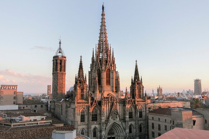 Barcelona Cathedral: Ticket, Guided Tour, Terrace + VR Experience - First look: what you’re really buying for $31.32