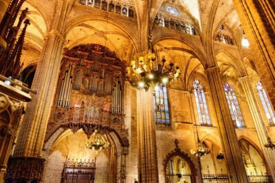 Barcelona Cathedral: Ticket, Guided Tour, Terrace + VR Experience - Meeting point and timing: the part that can make or break it