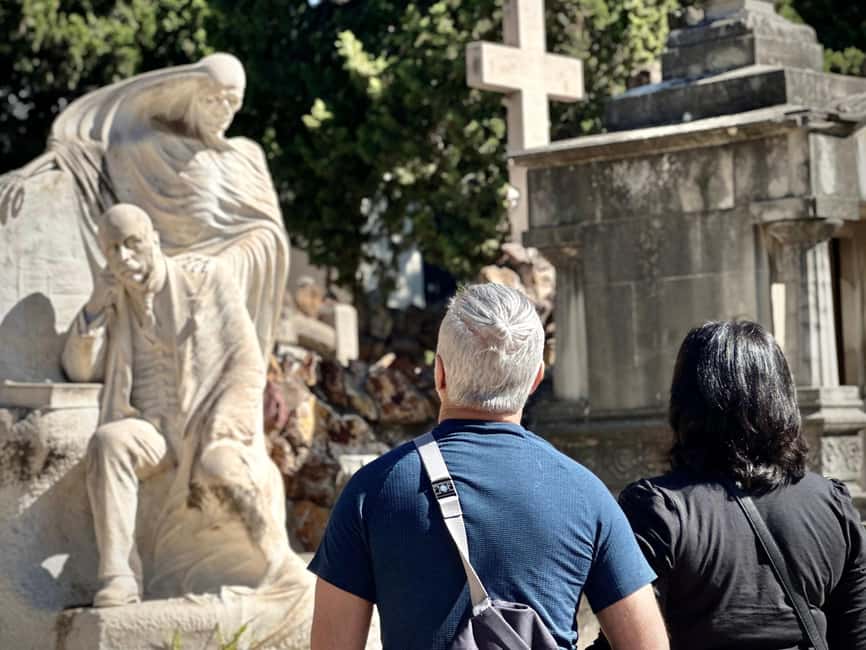 Barcelona: Cemetery Tour - Gothic Graves & Local History - Key highlights worth your time