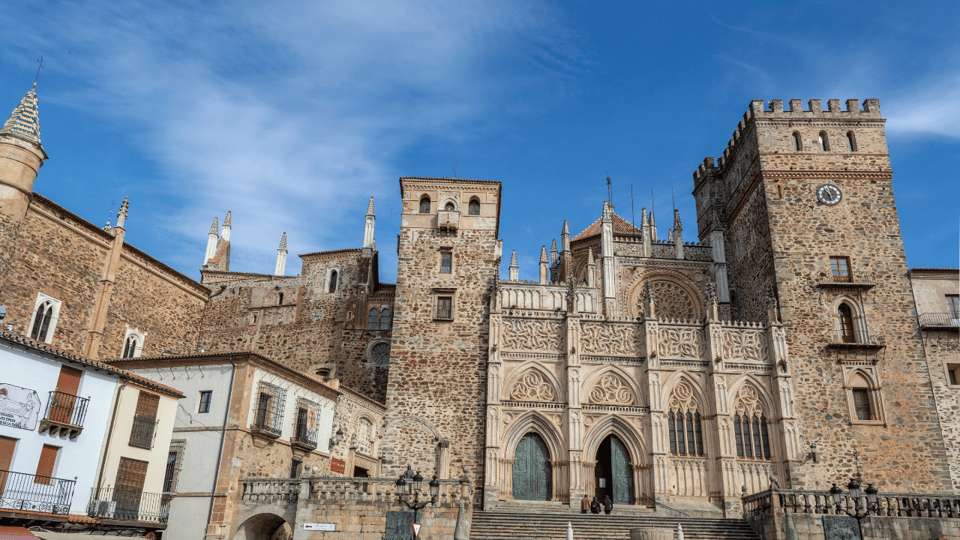 Barcelona: City Exploration Treasure Hunt - Puzzles, Magical Tools, and the Real Difficulty Level