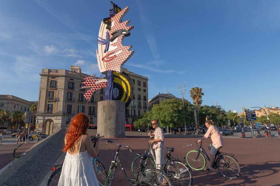 Barcelona: City Highlights Bike Tour with Locals - The guides: real people, real storytelling, real humor