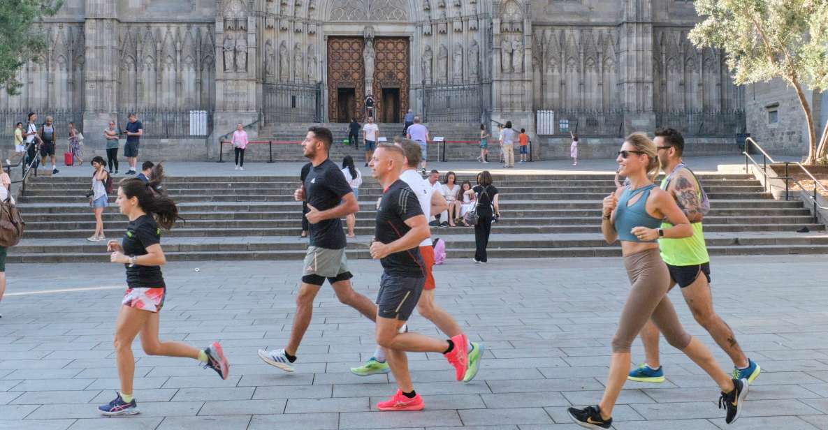 Barcelona: City Highlights Guided Running Tour - Getting into motion: what the first stretch teaches you