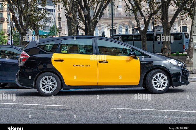 Barcelona city to/from Airport, cruise Port private Transfer - From Barcelona streets to the port or airport: dealing with traffic the smart way