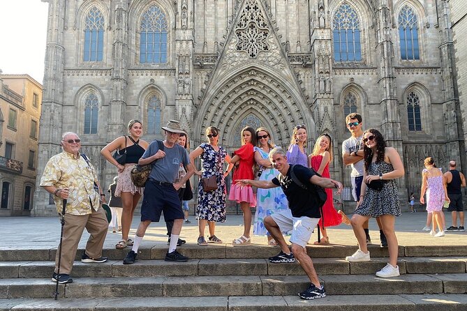 Barcelona City Tour: Gothic Pedrera, Sagrada Familia & Park Güell - Pace, Walking Surfaces, and Photo Time Reality Check