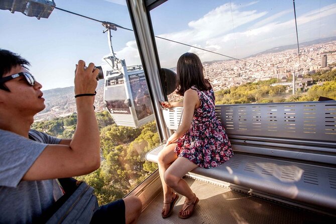 Barcelona City Walk with Montjuïc Castle & Cable Car Guided Tour - Ciutat Vella (Old Town): narrow streets, big storytelling