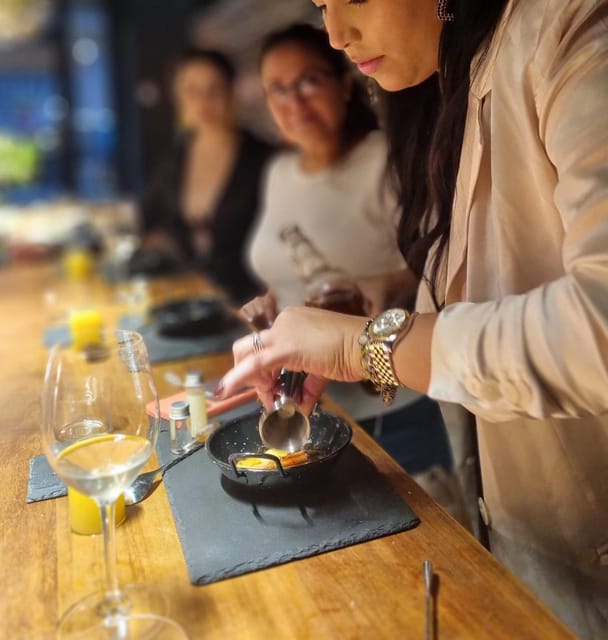 Barcelona: Cocktail Class Workshop - Make Shake Cook & Paint - Should you book the Sacsejar Barcelona cocktail class?