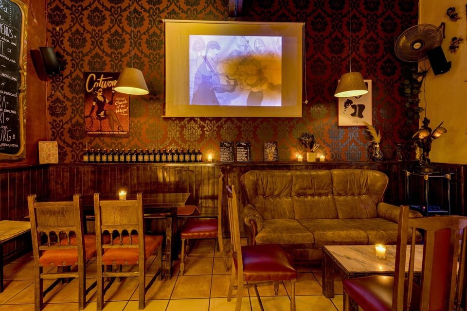 Barcelona: Cocktail Making Class with Tapas - Where You Start: Bar Milans Gòtico in the Gothic Quarter