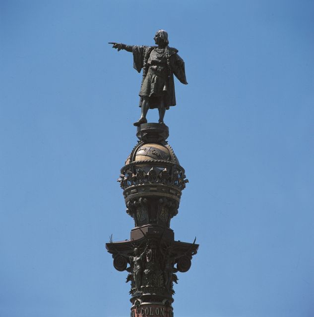 Barcelona: Columbus Monument - From Bronze Winged Victories to the 60-Meter Lift: What Happens On Site