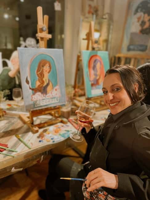 Barcelona: Create your own souvenir! Wine, Paint and Music! - The 3-hour flow: what happens once you sit down