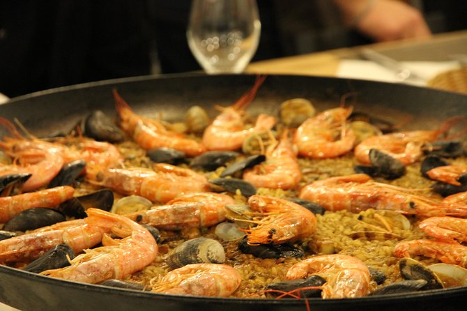 Barcelona Culinary Experience: Paella & Tapas Cooking Class - How This Class Works in Barcelona (and Why It’s Better in a Small Kitchen)