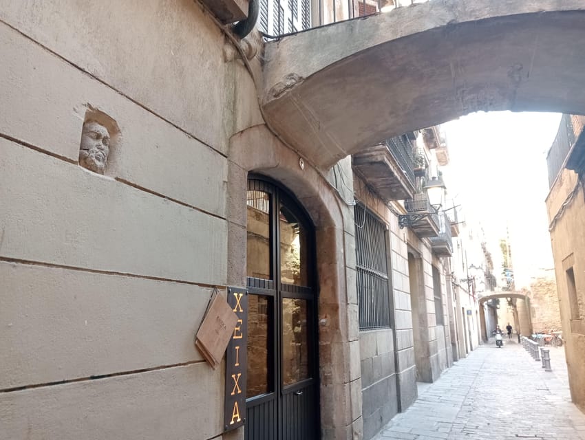 Barcelona: Curious Legends and Traditions of Old Town Tour - Key Highlights at a Glance