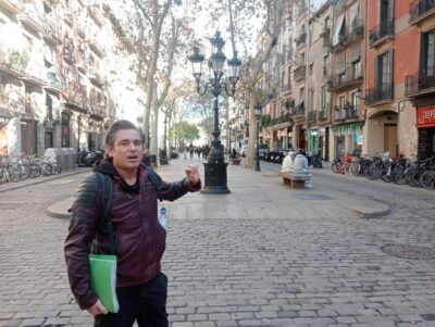 Barcelona: Curious Legends and Traditions of Old Town Tour - Where You Meet and How You Start Near Las Ramblas