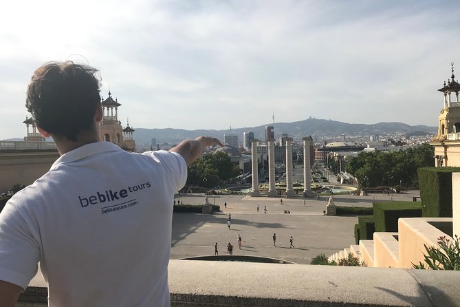 Barcelona E-Bike Guided Tour with Montjuic Hill - Avenida del Paralelo: the ride back down feels like a change of story