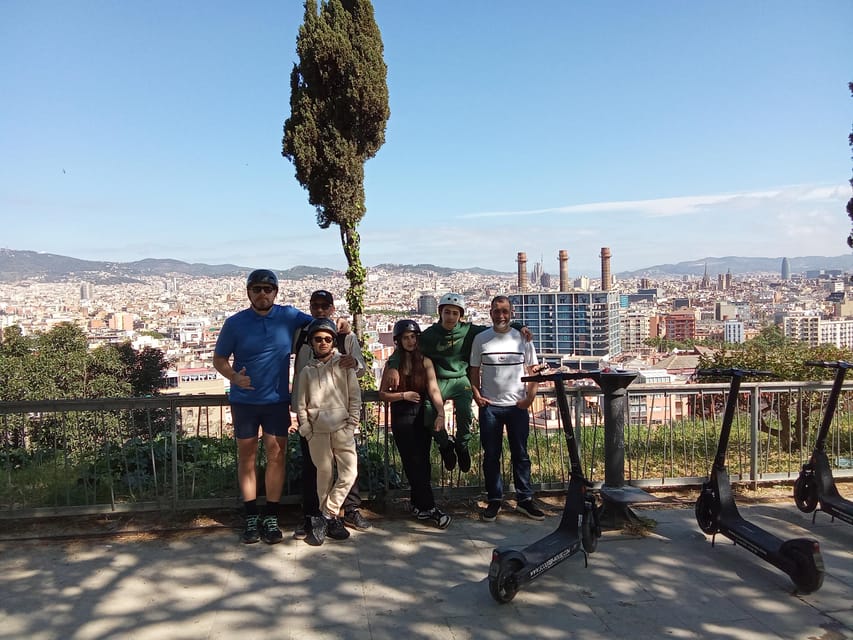 Barcelona: e-scooter and Bike tour - Starting at Plaça de la Mercè and heading to El Cap