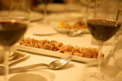 Barcelona: El Born Gourmet Food & Wine Small Group Tour - Start Point at Nou Celler: Getting Oriented Fast