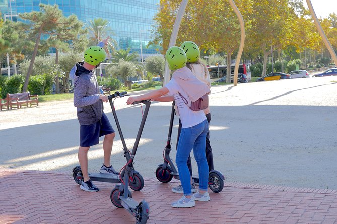 Barcelona Electric Scooter Tour - Ciutadella Park and the bullring: green space and hard history
