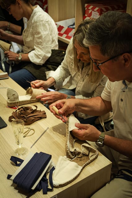 Barcelona: Espadrilles Shoe-Making Workshop - Your 2-hour espadrille class: what happens during the workshop